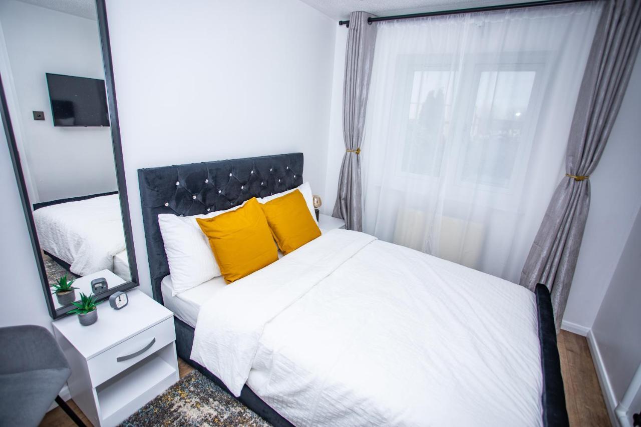 La Vida In Casa Hotel Thamesmead  Luaran gambar